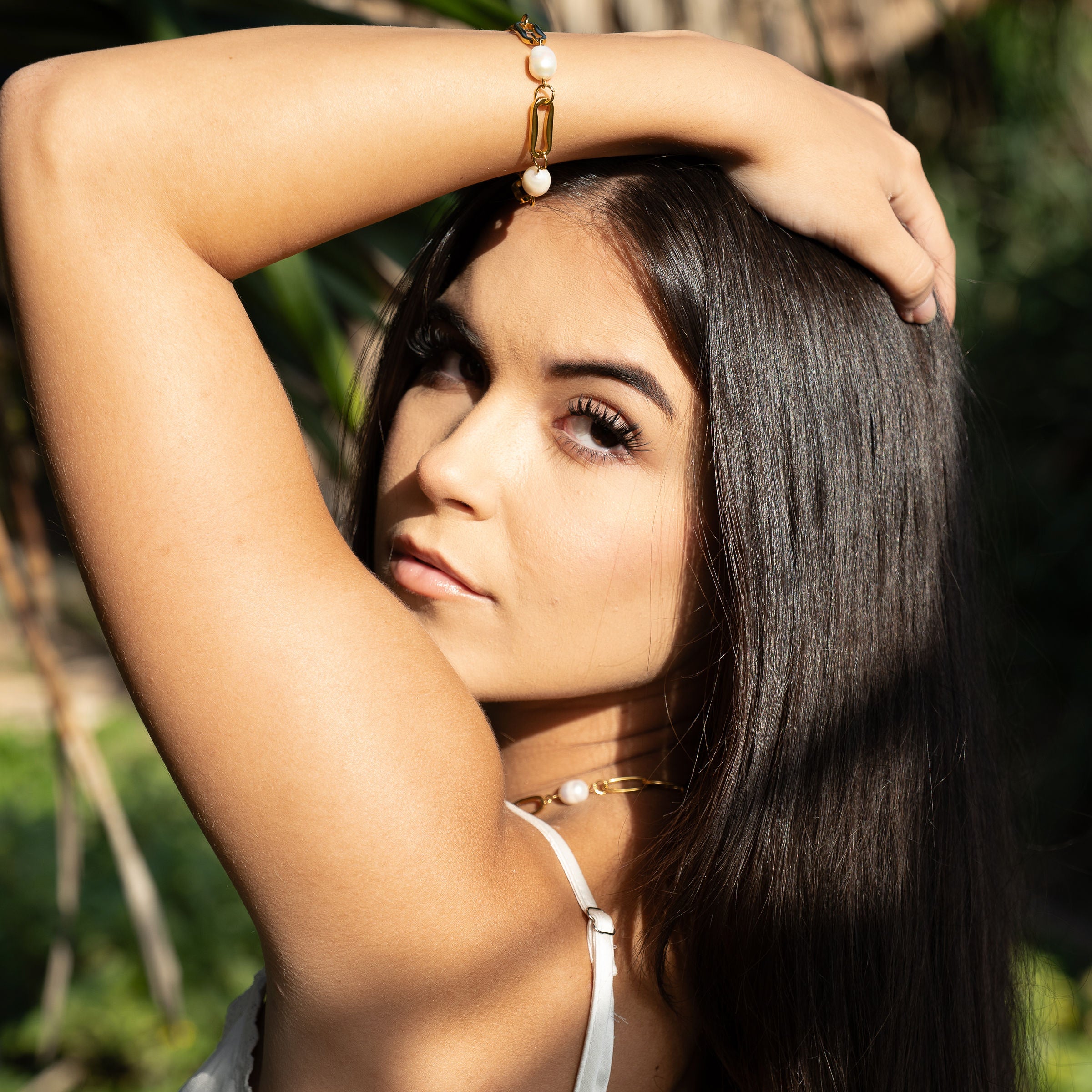 Eirene pearl and gold bracelet – Maevi jewellery