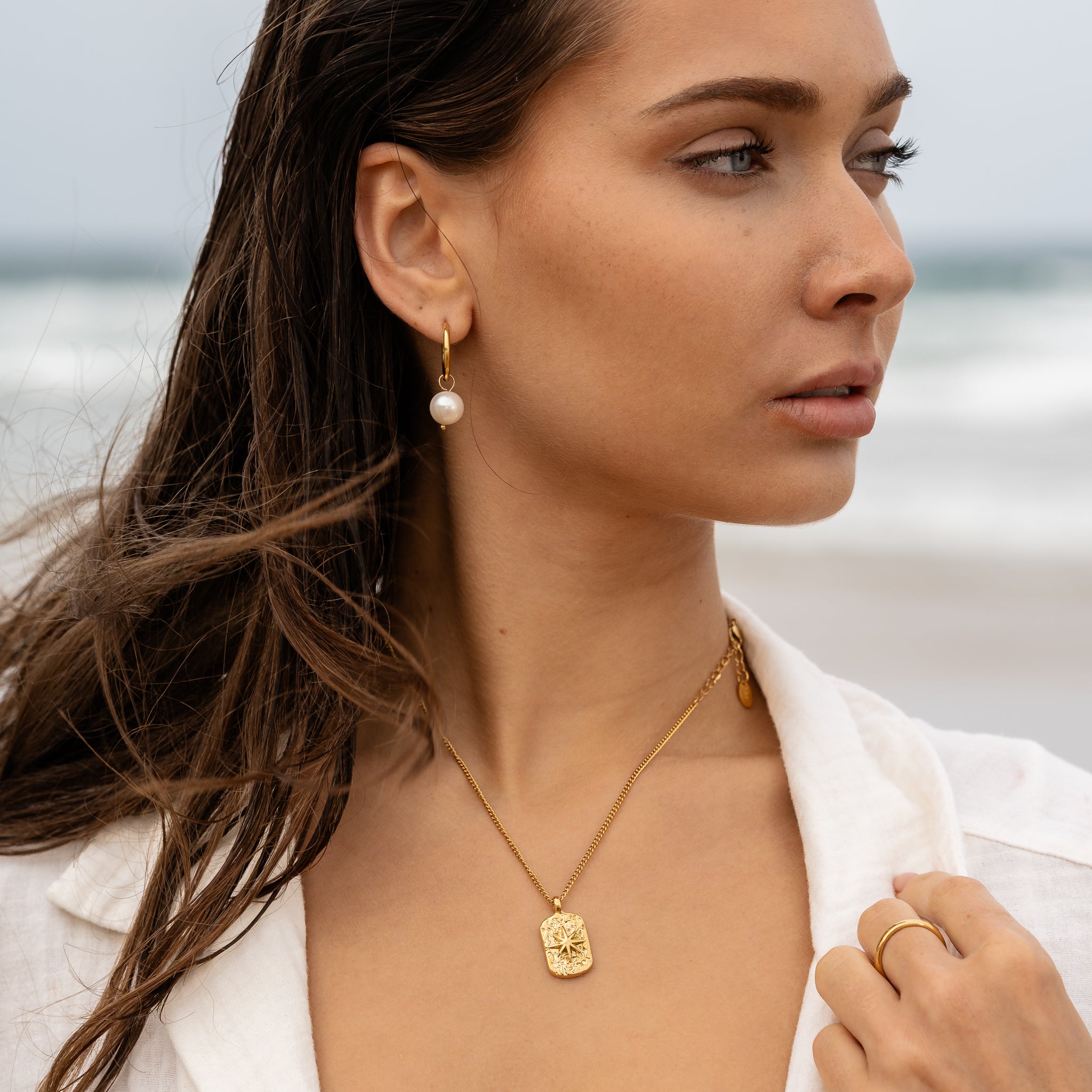 Auric Star Necklace — gold star pendant, 18K PVD waterproof tarnish-free Maevi jewellery