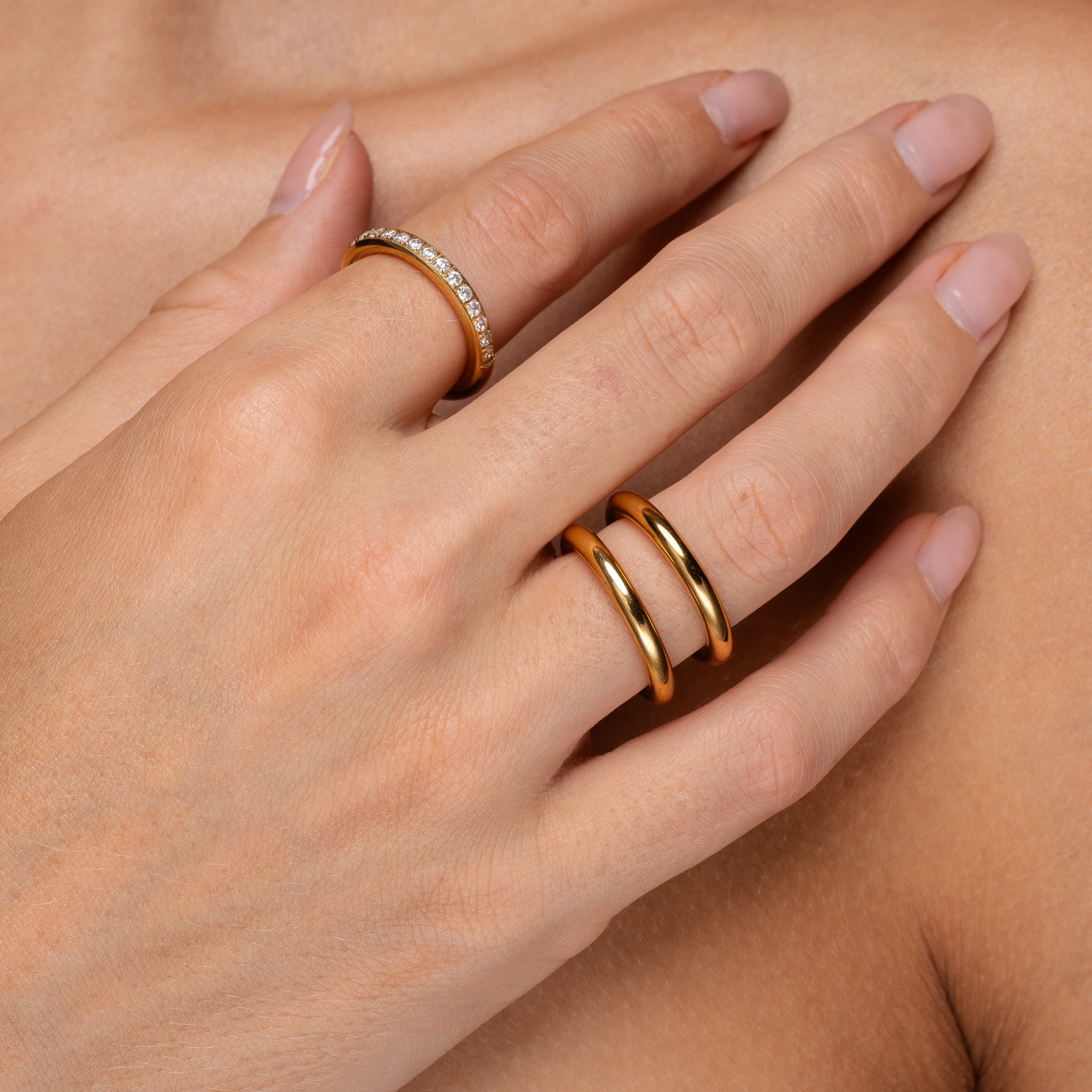 Three-piece gold ring set – hypoallergenic jewellery